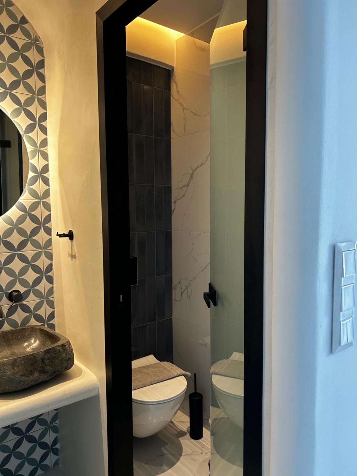 Calliopes By The Sea Boutique Suites Paralia Dionysiou Bagian luar foto
